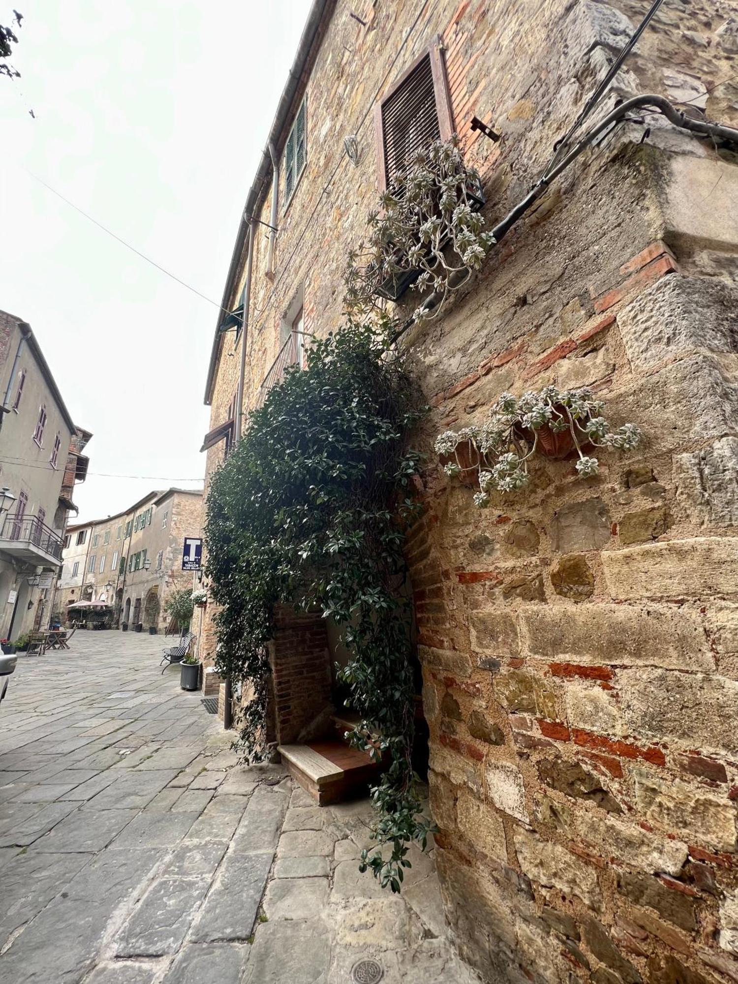 Casa Pruno Rosso Leilighet Montemerano Eksteriør bilde